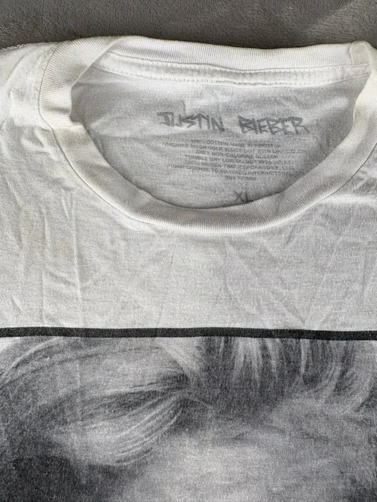 Justin Bieber Graphic T Shirt XL White Vintage Style Portrait Tee Pop Music - Picture 3 of 11